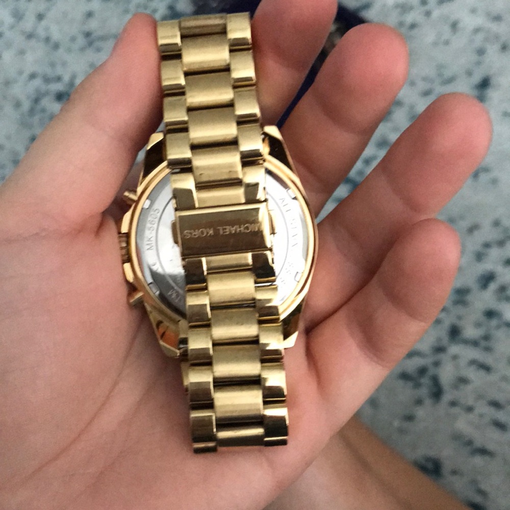 Michael kors gold watch - Picture 3 of 5
